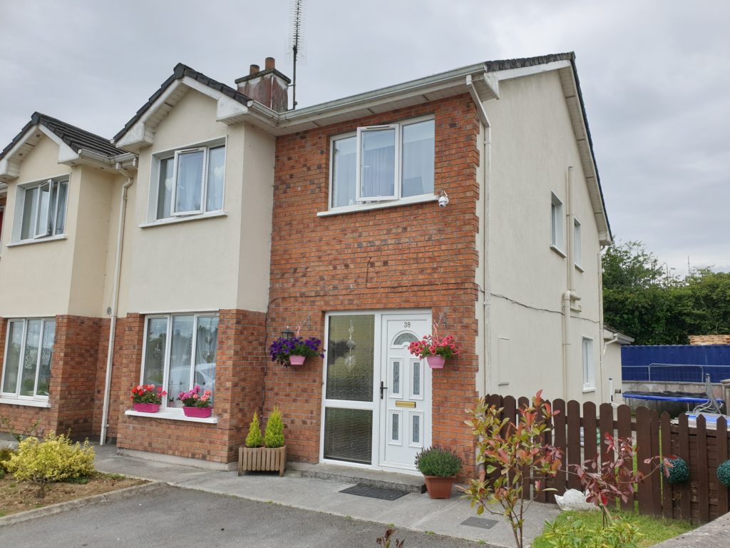 38 Cluain Fraoigh, Lanesboro Road, Roscommon F42 PC96