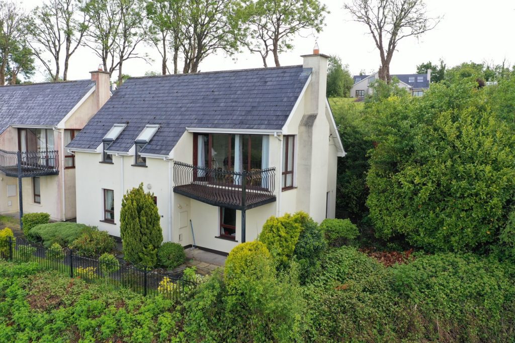 25 The Waterfront, Dromod, Co. Leitrim N41 NX33