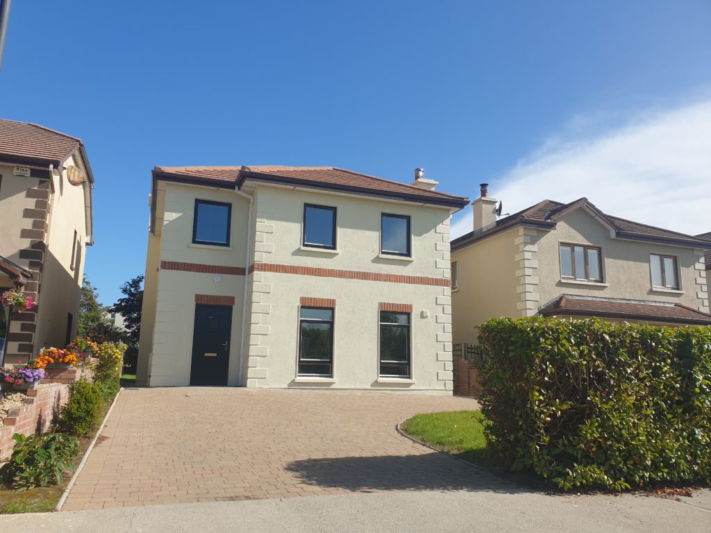 6 Abbeyville, Galway Road, Roscommon F42 DF70