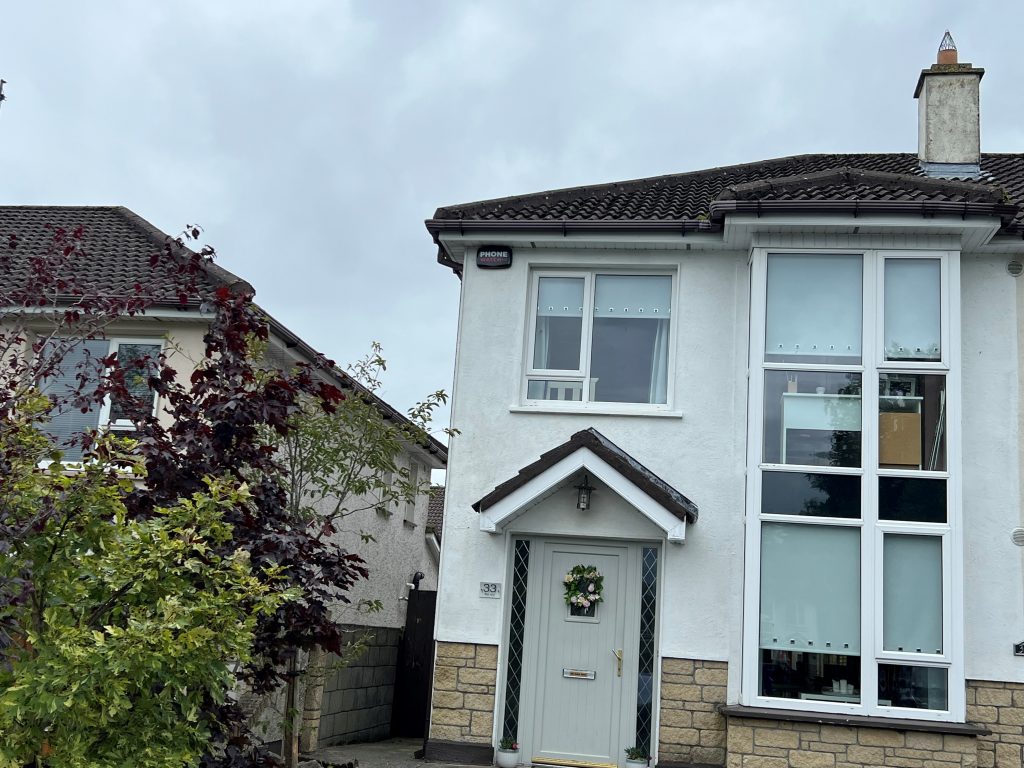 33 Ross Árd, Monksland, Athlone, Co. Roscommon N37 Y0A9
