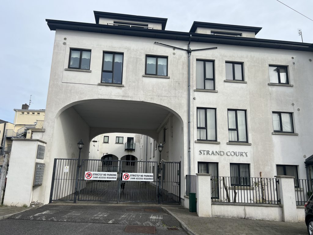 16 Strand Court, Strand Street, Athlone, Co. Westmeath N37 XK52