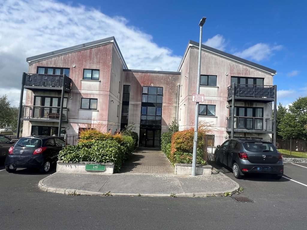 14 Montrey Pine, River Village, Monksland, Athlone, Co.Westmeath, N37 P8W6