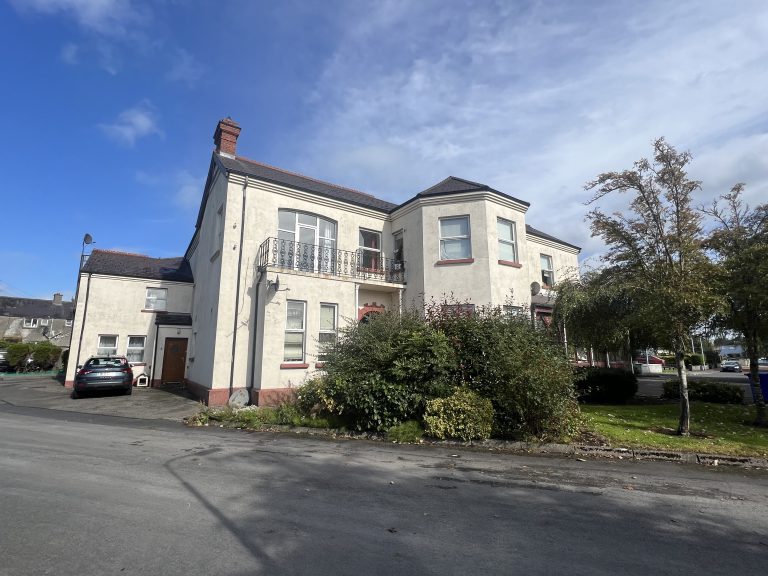 9 Fairfield Court, Montree row, Athlone, Co. Westmeath