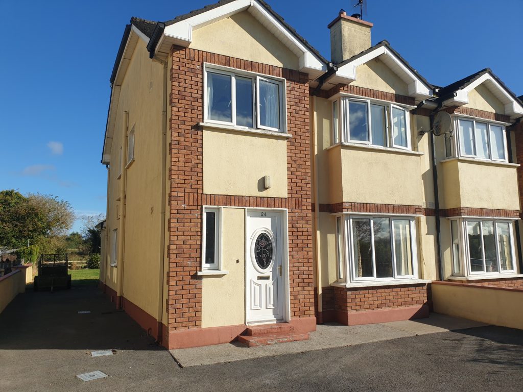 24 Glenview Galway Road Roscommon Co. Roscommon F42 TD81