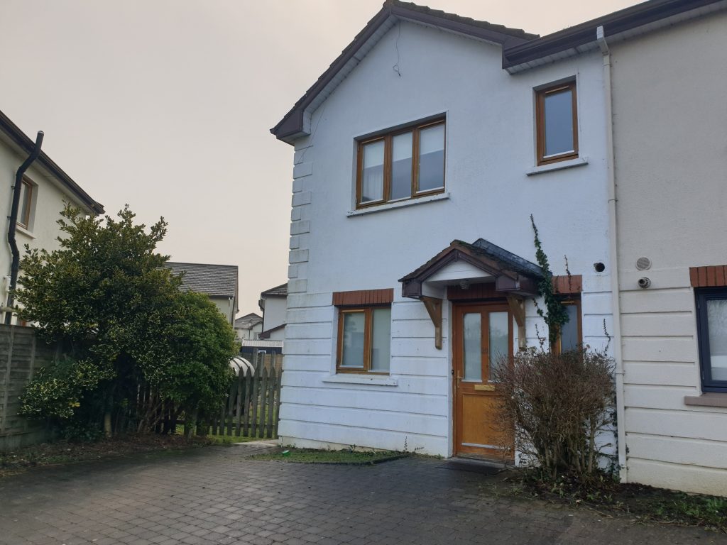 20 Abbeyville Galway Road Roscommon Co. Roscommon F42 K253