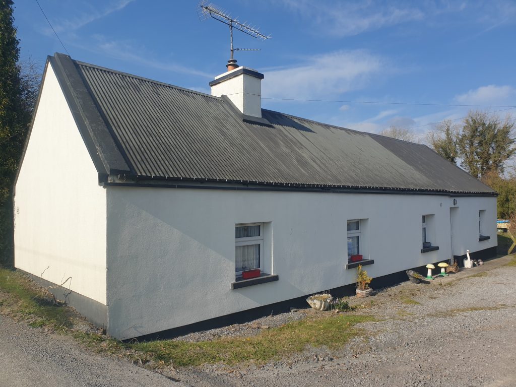 Laragan Elphin Castlerea Co. Roscommon F45 DD58