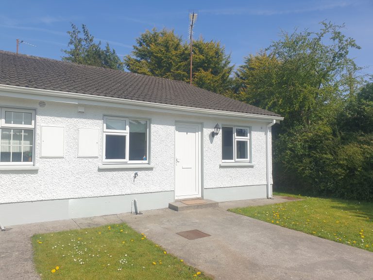 8 Castle Park Roscommon Co. Roscommon F42 RR29