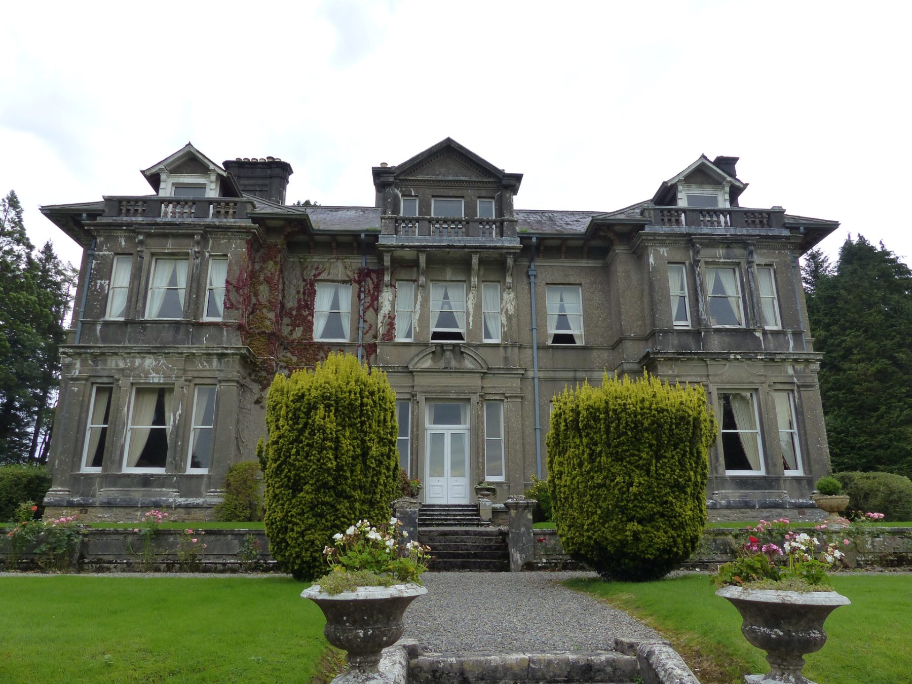Clonalis House, Castlerea